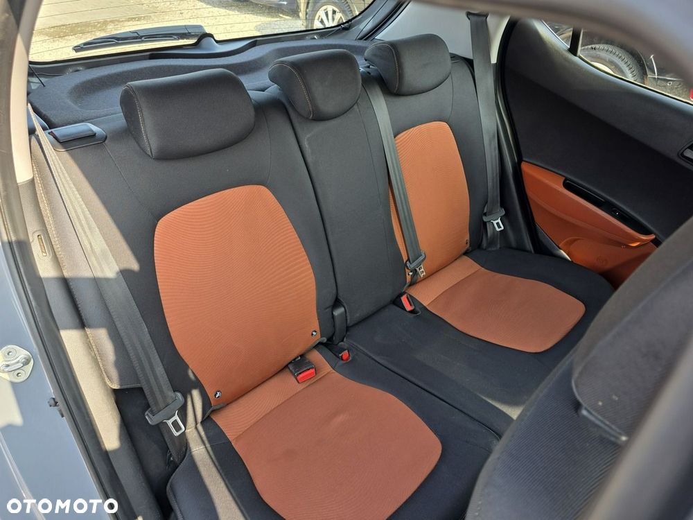 Hyundai i10 1.0 GO+ - 22