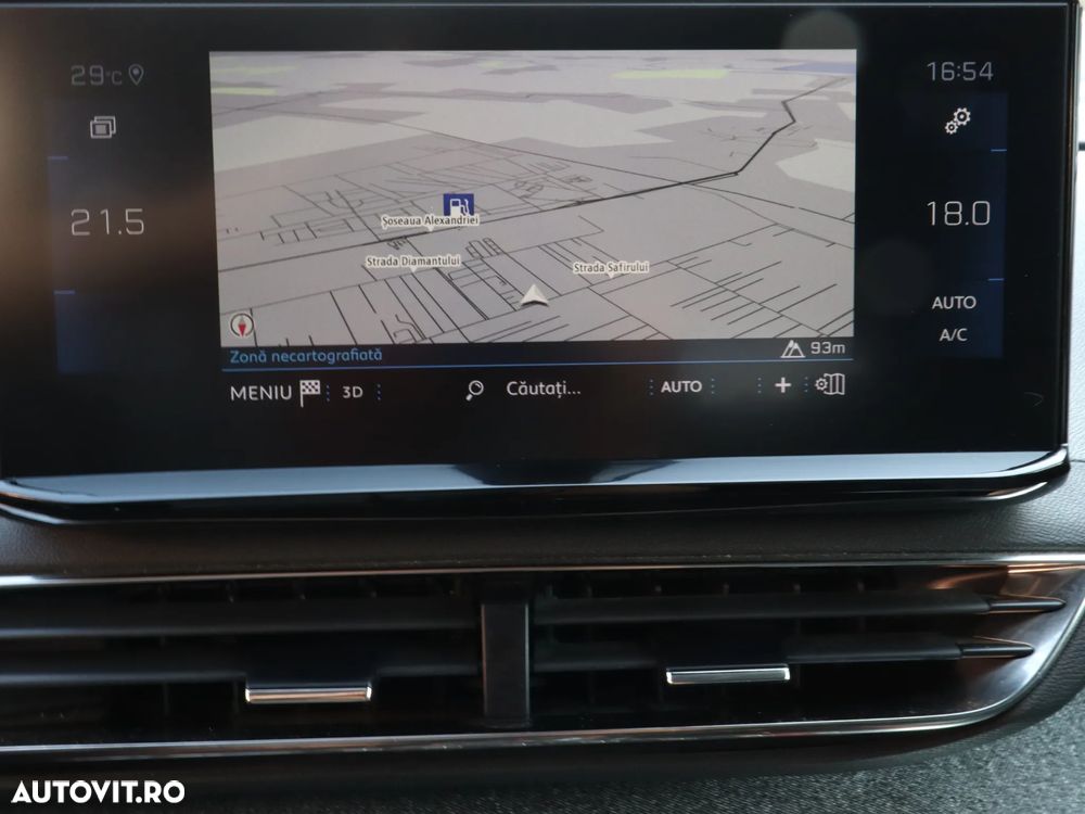 Peugeot 3008 1.2 PureTech 130 EAT8 Allure Pack - 26