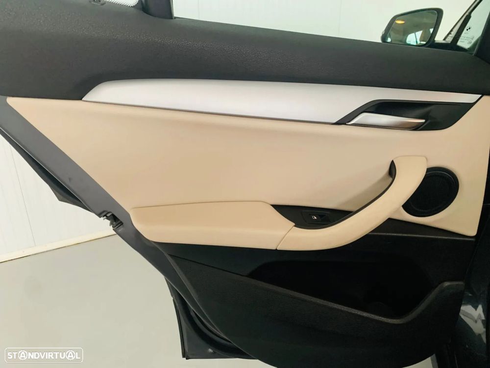 BMW X2 25 e xDrive - 33