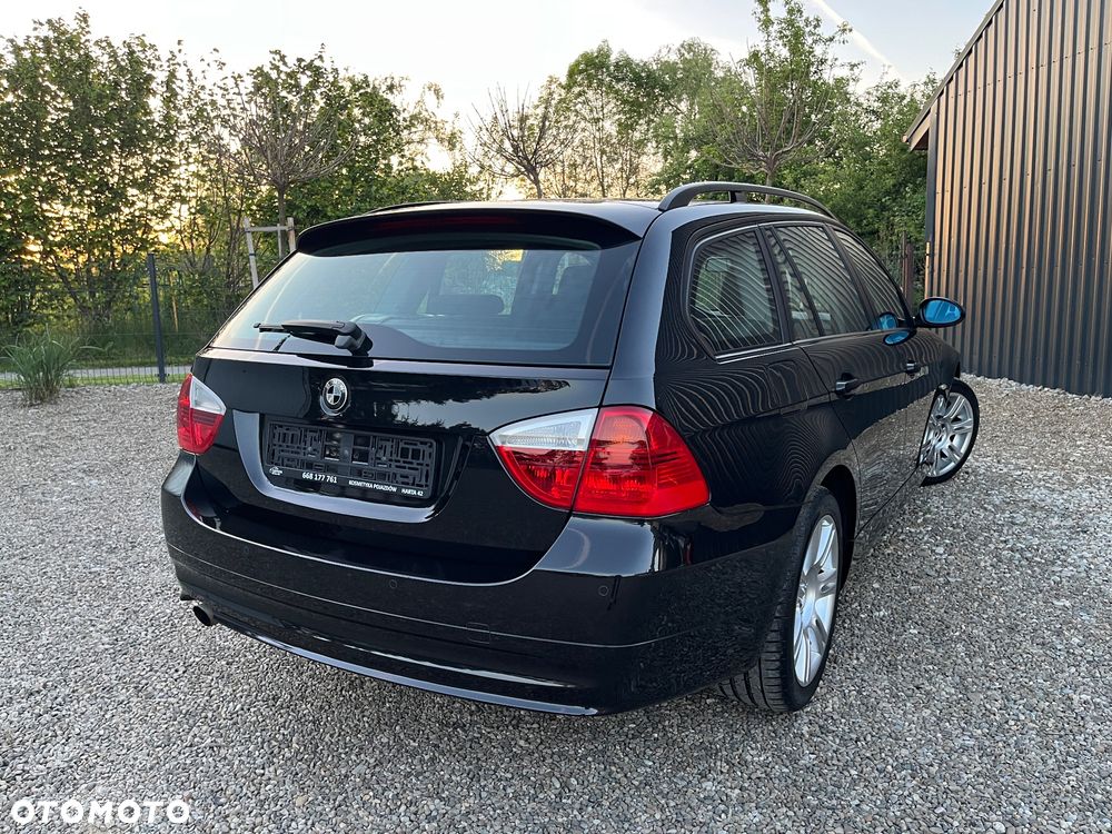 BMW Seria 3 - 17