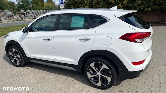 Hyundai Tucson 1.6 T-GDi Style 4WD DCT - 1