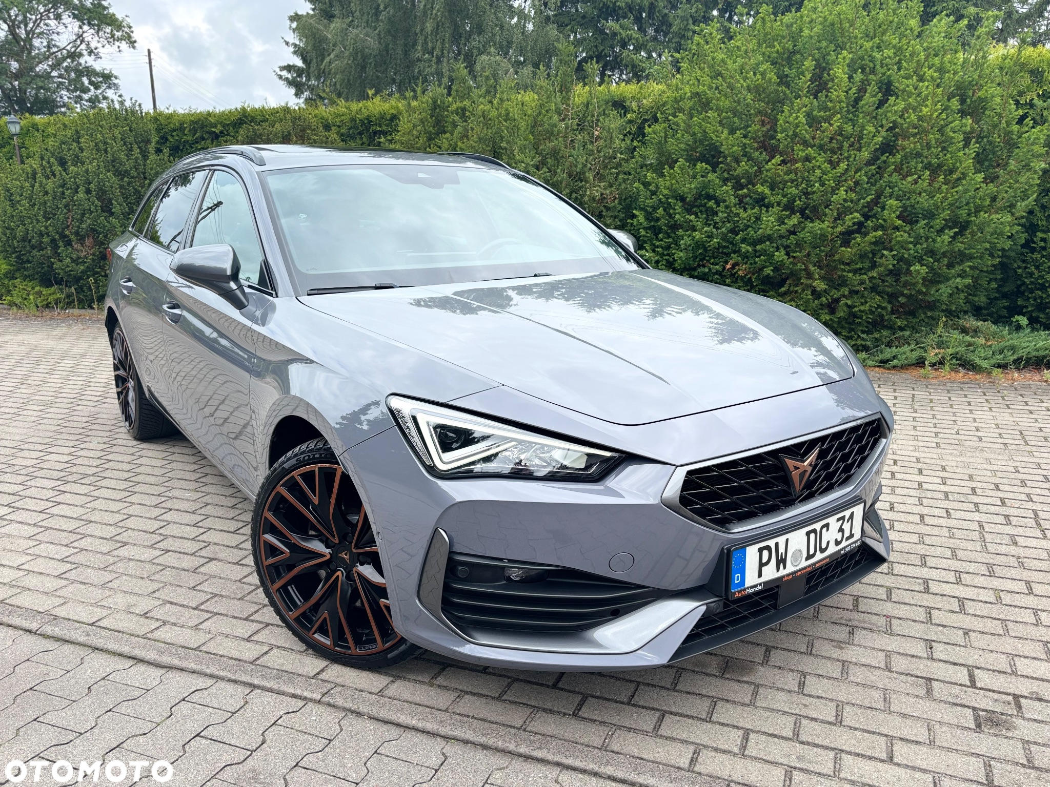 Cupra Leon Sportstourer 1.4 e-Hybrid (180 kW System) VZ - 14