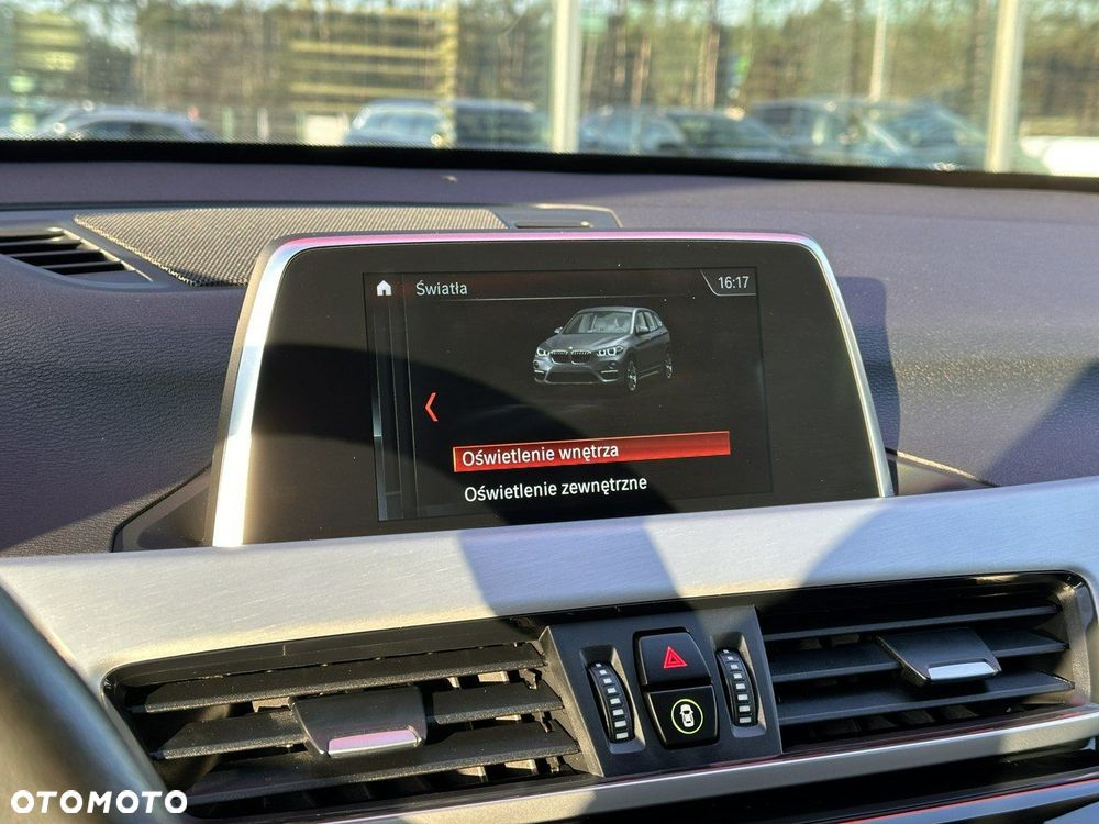 BMW X1 xDrive20i Sport - 29