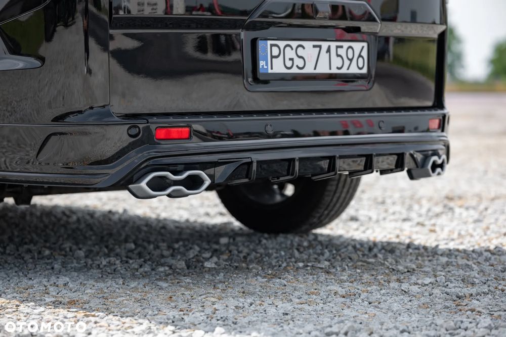 Ford Tourneo Custom - 20