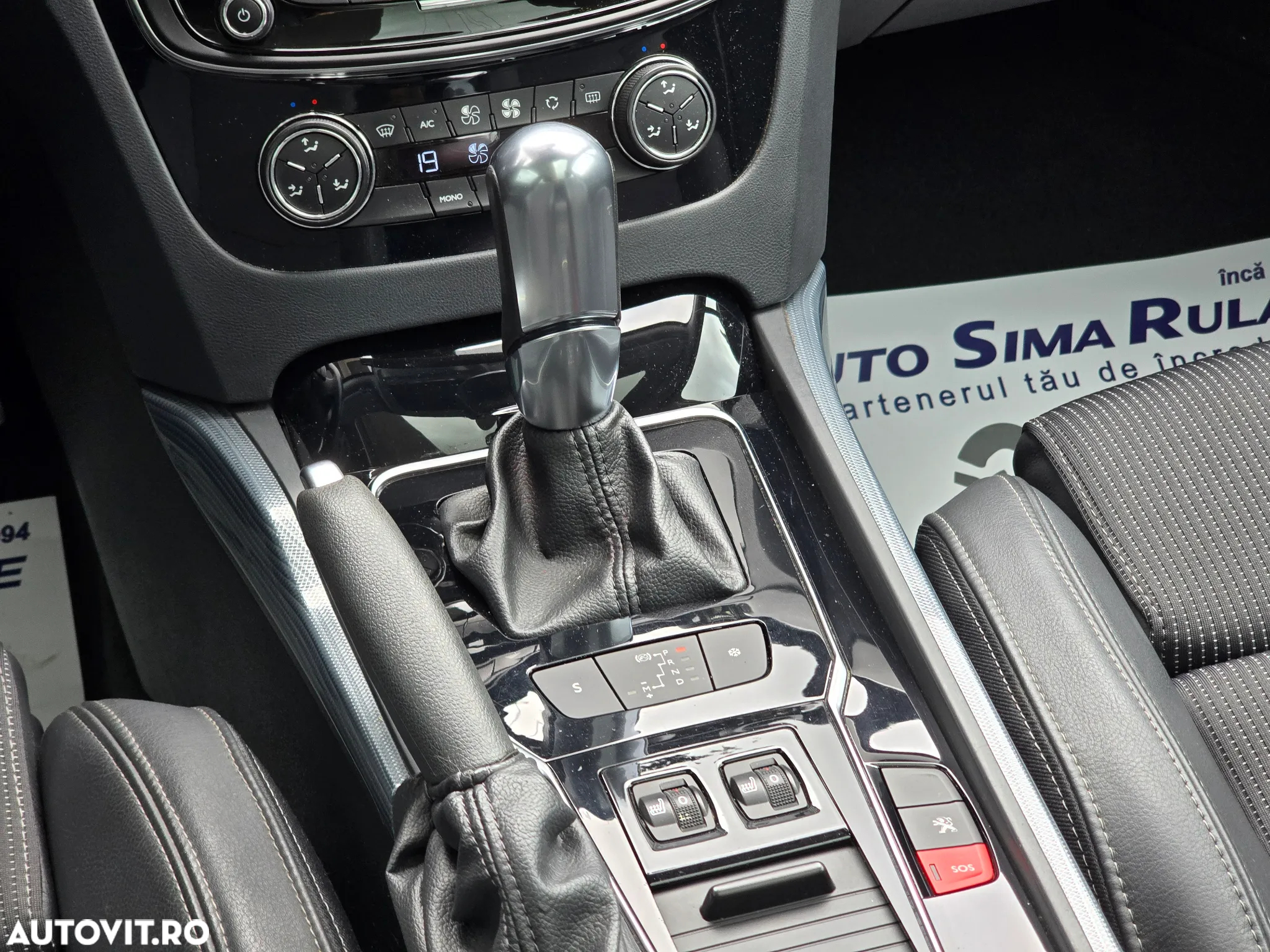 Peugeot 508 SW BlueHDi 120 EAT6 Stop&Start Business-Line - 32