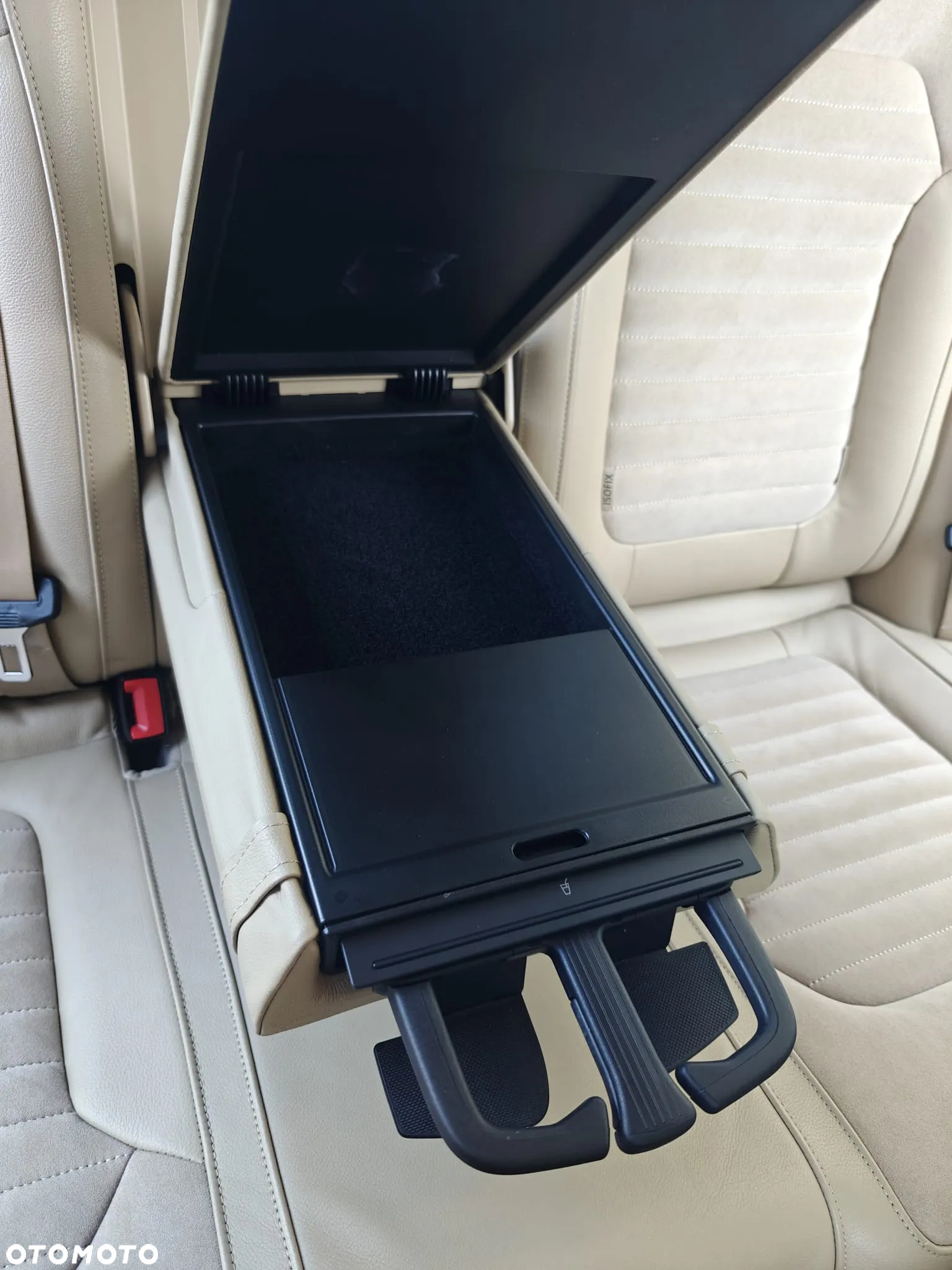 Volkswagen Passat 1.8 TSI Highline - 24