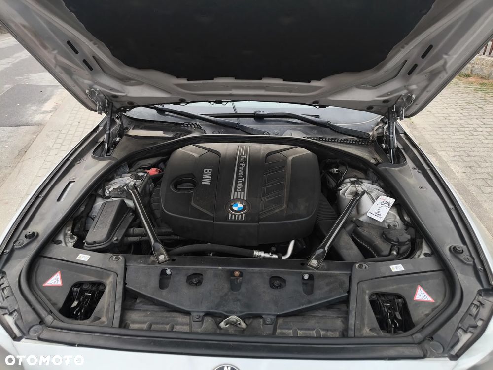 BMW Seria 5 520d - 8