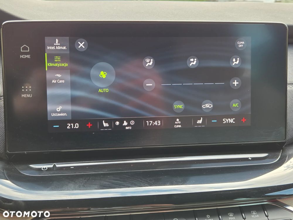 Skoda Octavia 2.0 TDI Style DSG - 26