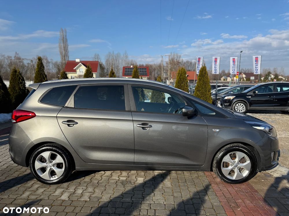 Kia Carens 1.7 CRDi L - 7