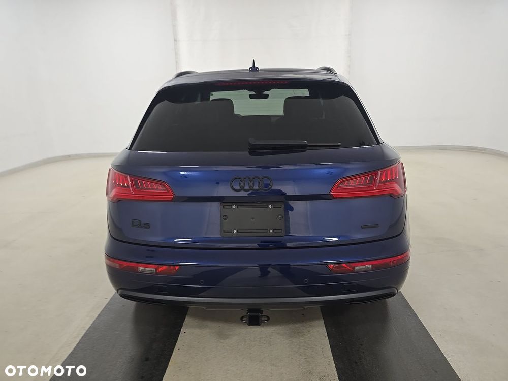Audi Q5 2.0 TFSI Quattro S tronic design - 4