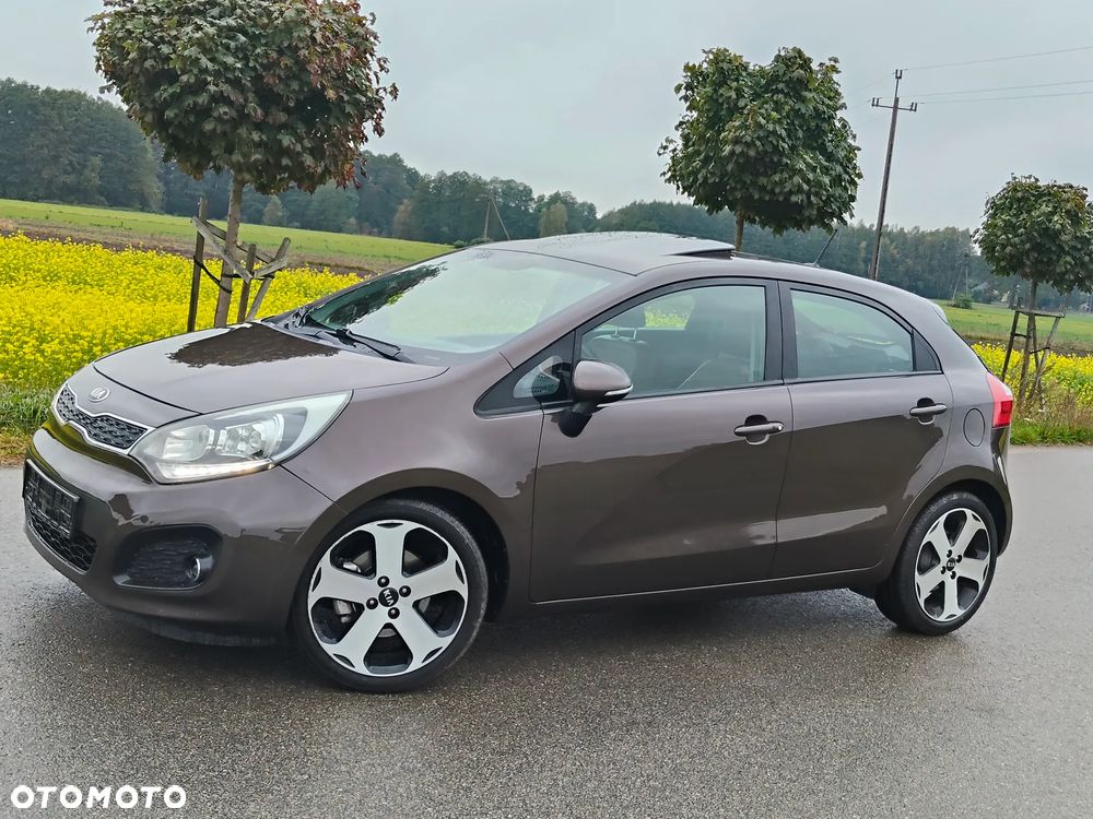 Kia Rio 2014 photo 4