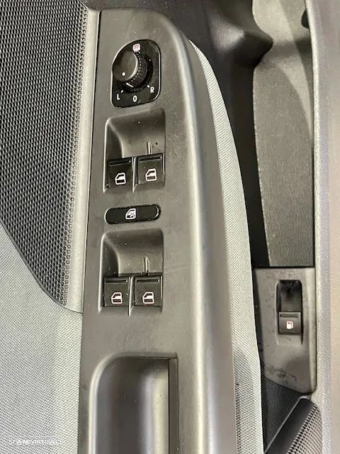 VW Golf 1.9 TDi 6V Confortline - 28