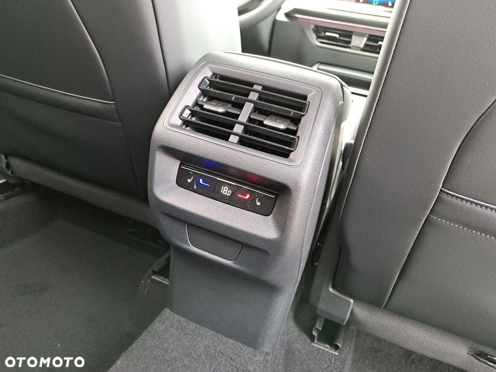Volkswagen Tiguan - 27