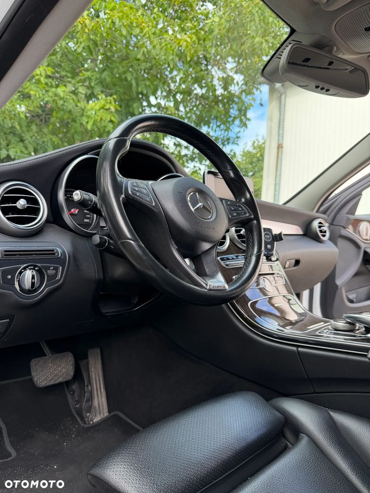 Mercedes-Benz Klasa C 300 7G-TRONIC - 12