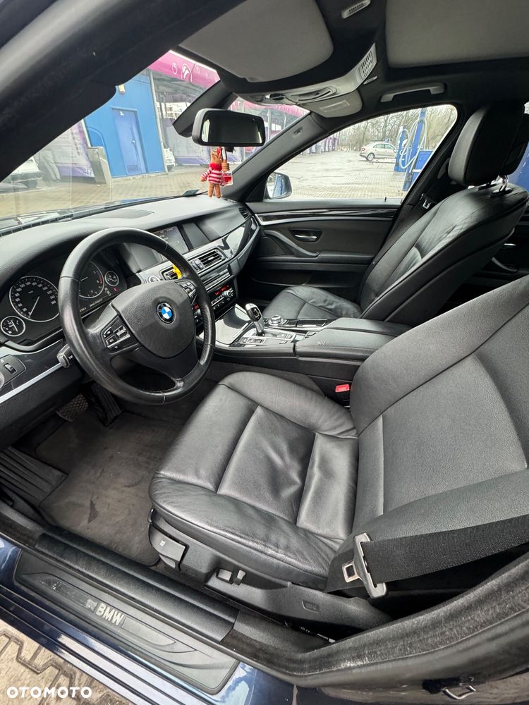 BMW Seria 5 520d - 7