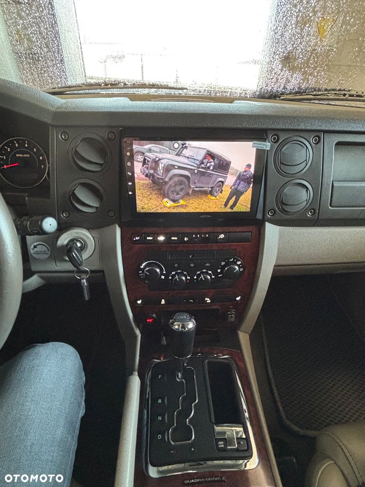 Jeep Commander 3.0 CRD Limited - 35