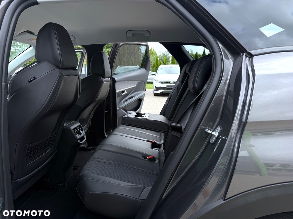 Peugeot 3008 BlueHDi 130 Stop & Start EAT8 Allure - 36