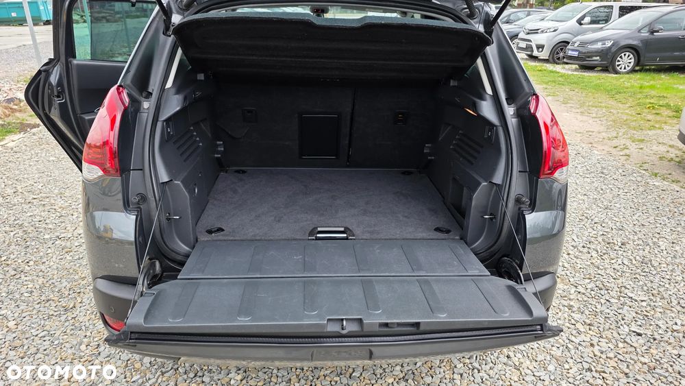 Peugeot 3008 HDi FAP 150 Platinum - 29