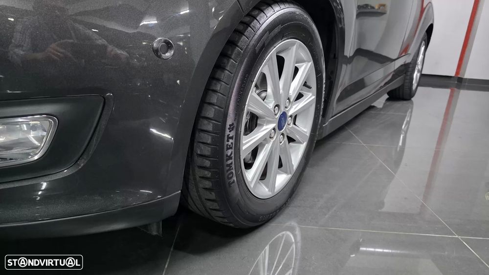 Ford C-Max 1.0 SCTi Titanium S/S - 36