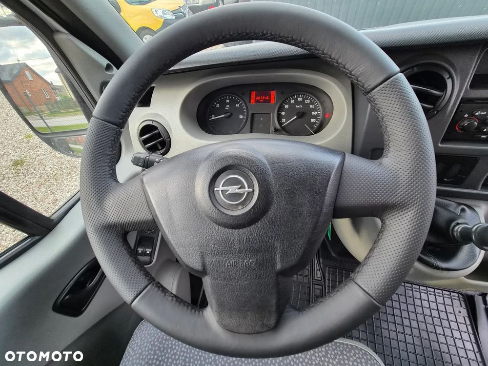 Renault Master - 33