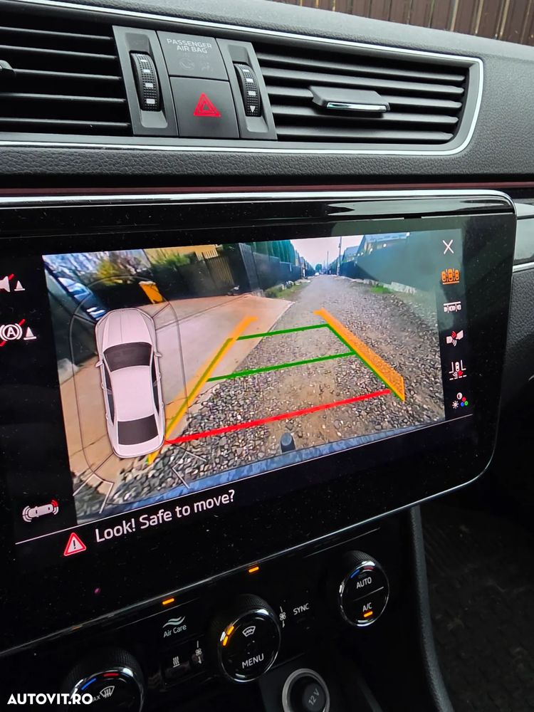 Skoda Superb 2.0 TDI 4x4 DSG L&K - 37