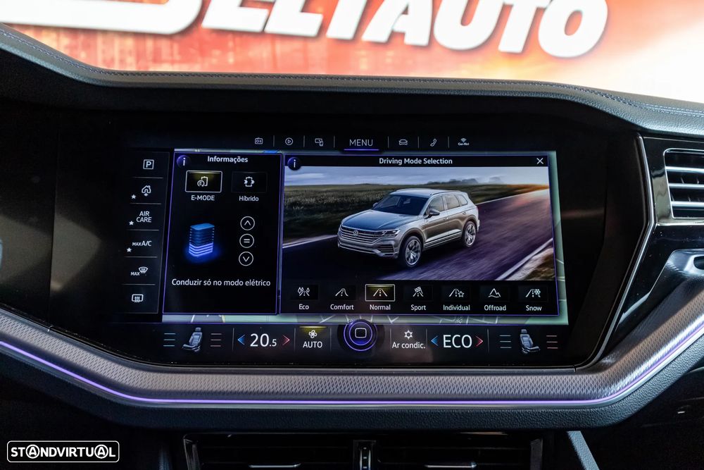 VW Touareg 3.0 TSI e-Hybrid R - 24