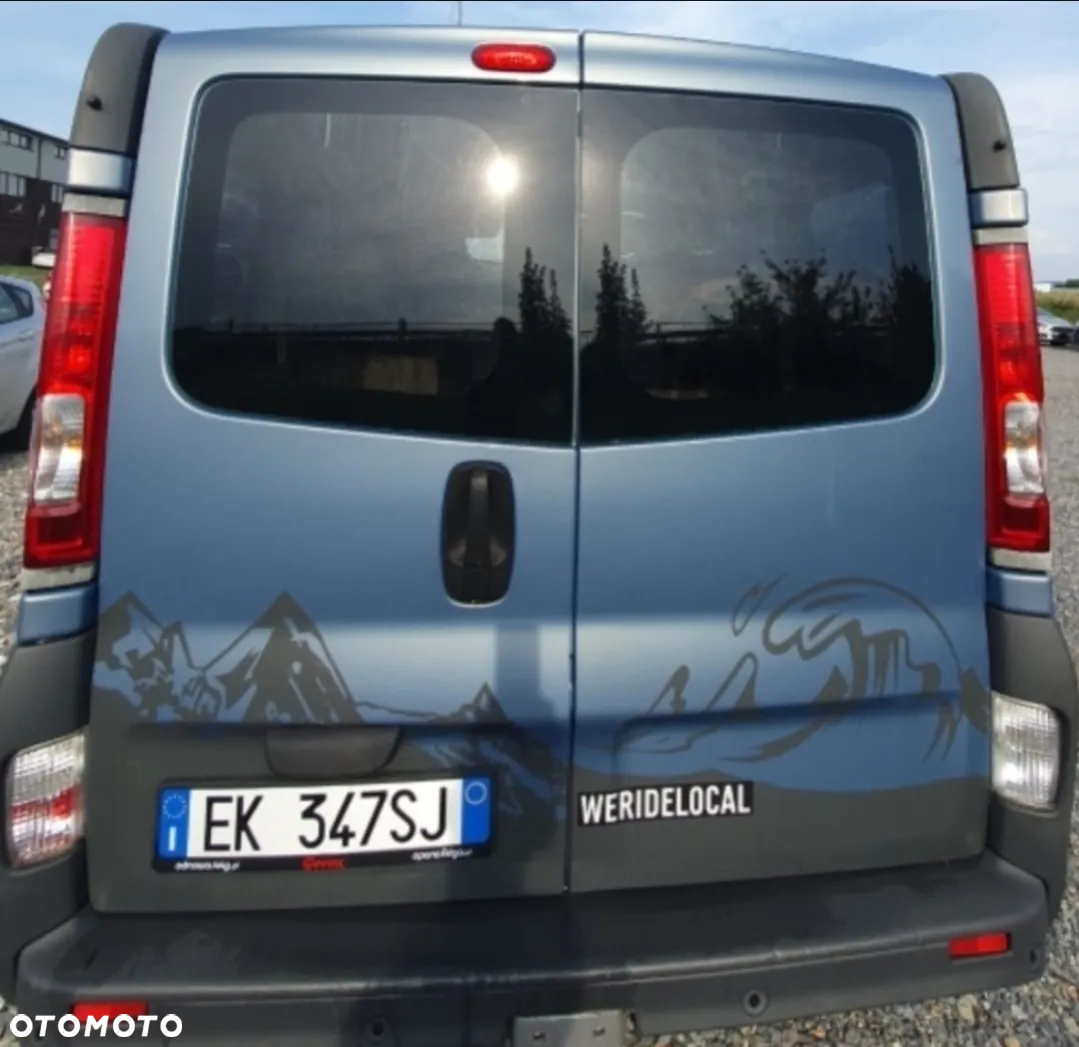 Opel Vivaro - 2