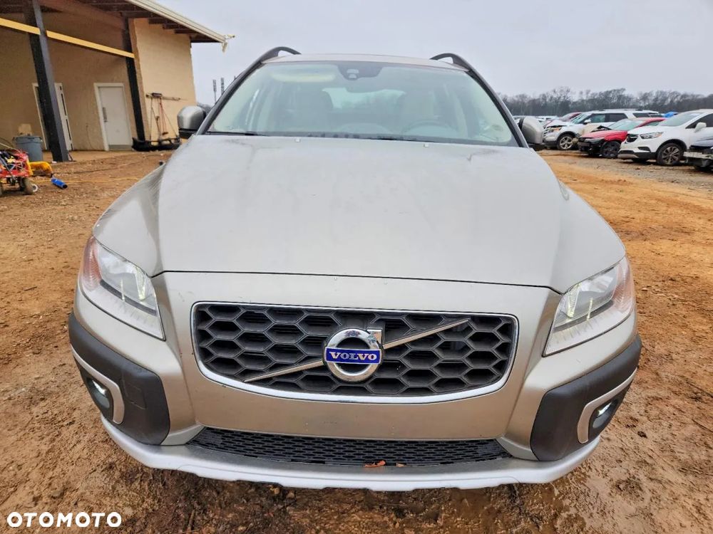 Volvo XC 70 T5 AWD Dynamic Momentum - 5