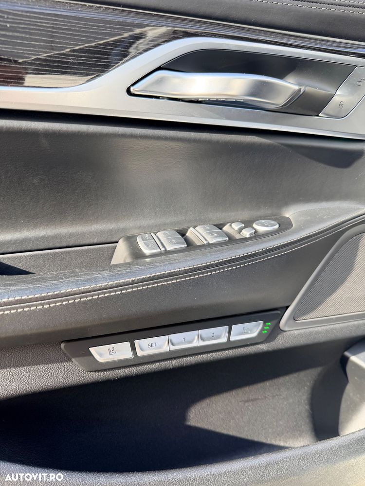 BMW Seria 7 740d xDrive - 13