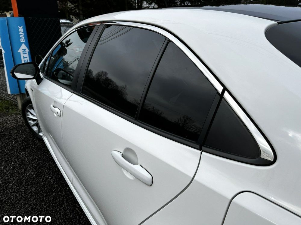 Toyota Corolla - 13