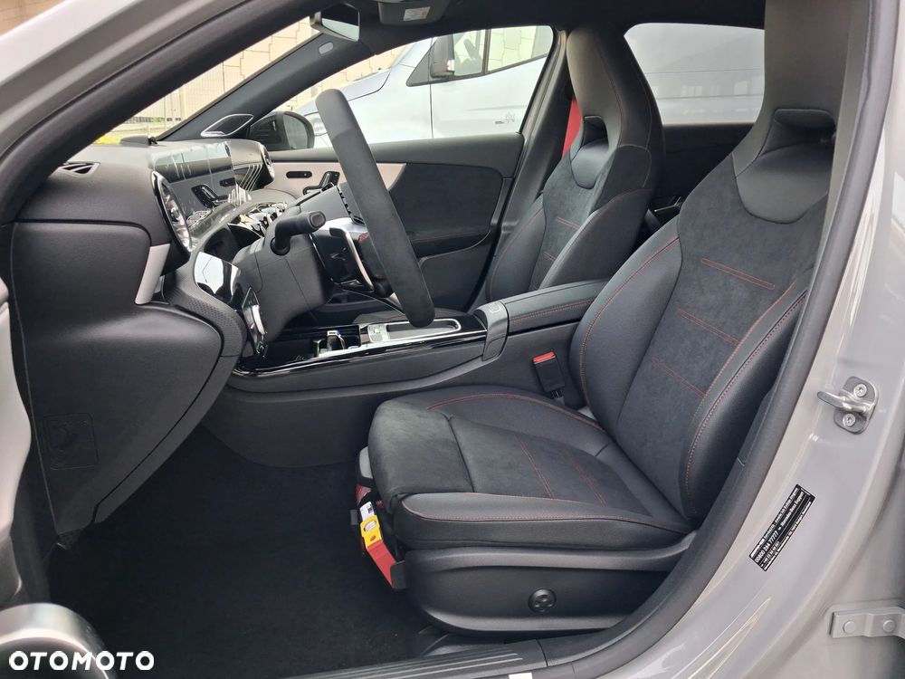 Mercedes-Benz Klasa A 45 S AMG 4-Matic 8G-DCT - 10