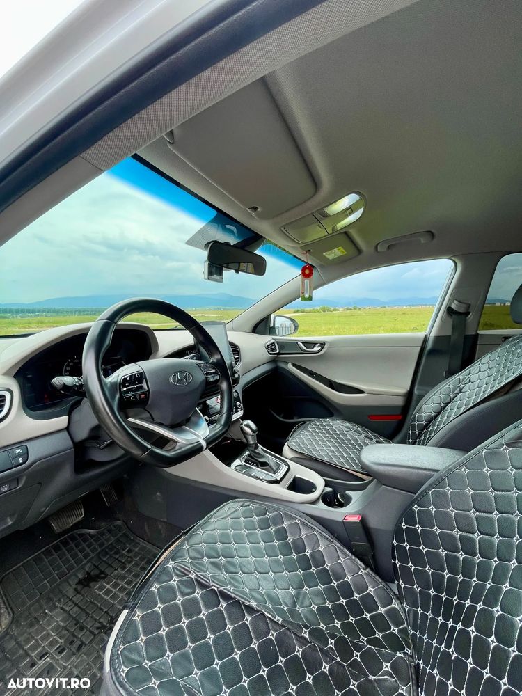 Hyundai IONIQ 141CP Exclusive - 11