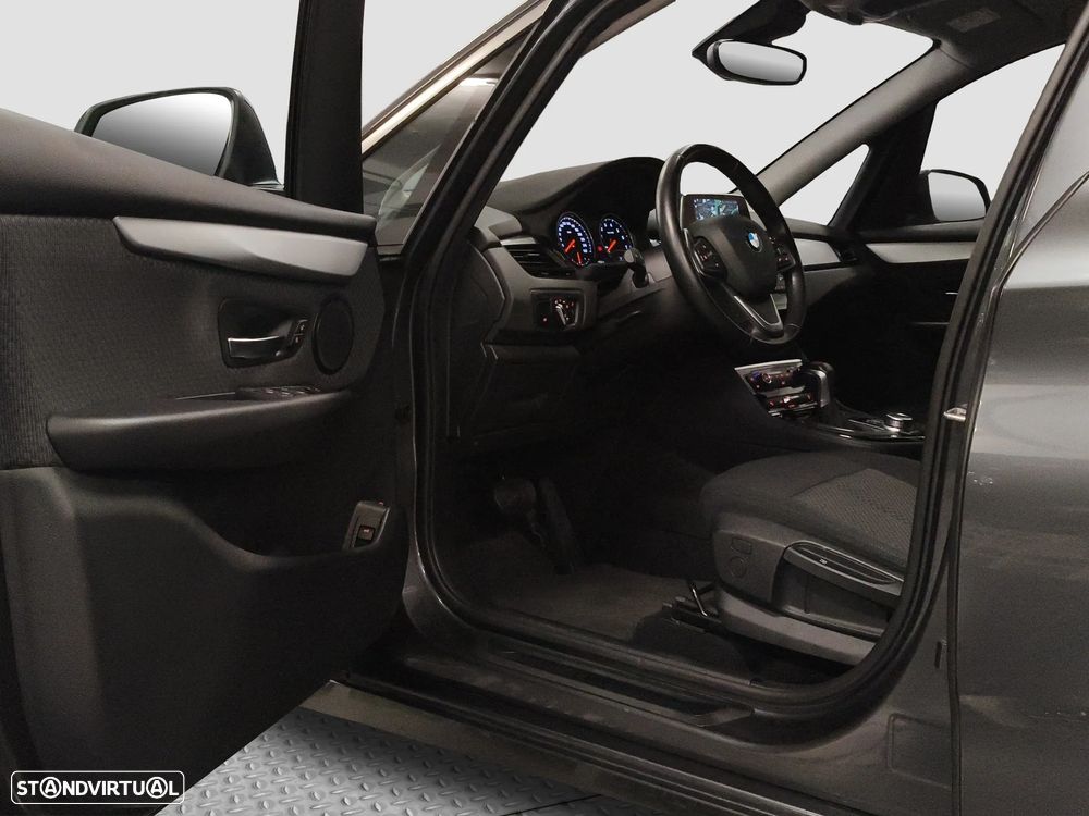 BMW 225xe Active Tourer Advantage - 10