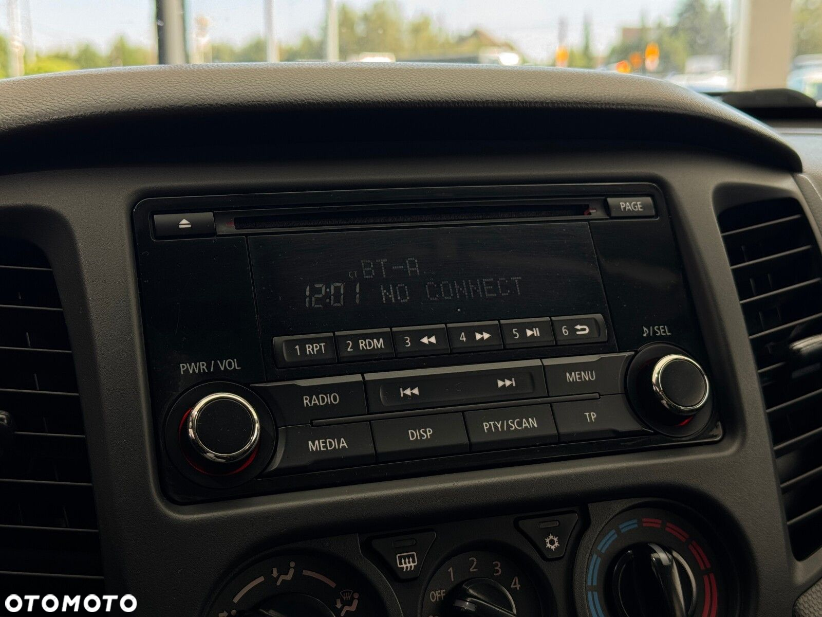 Mitsubishi L200 2.2 d DC Invite - 28
