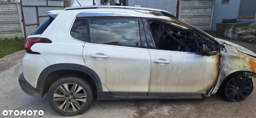 PEUGEOT 2008 EWP błotnik prawy tył - 1