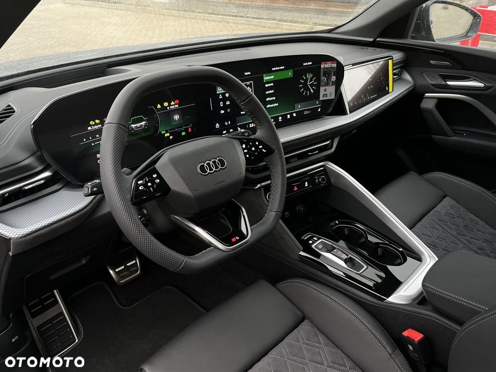 Audi Q5 Sportback - 25