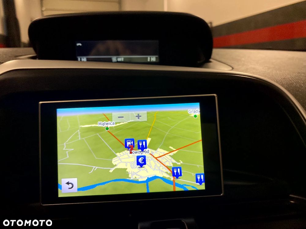 Volvo XC 60 D5 AWD Summum - 17