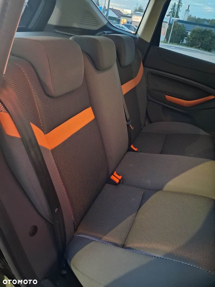 Ford Kuga 2.0 TDCi Titanium - 10