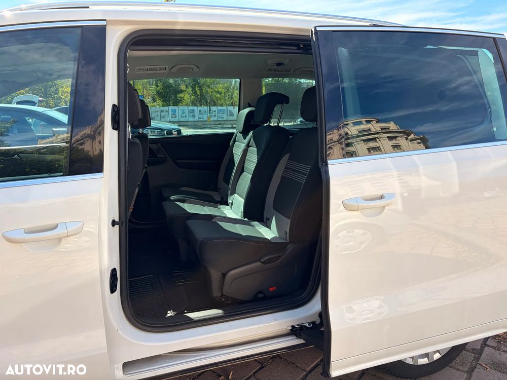Volkswagen Sharan - 11