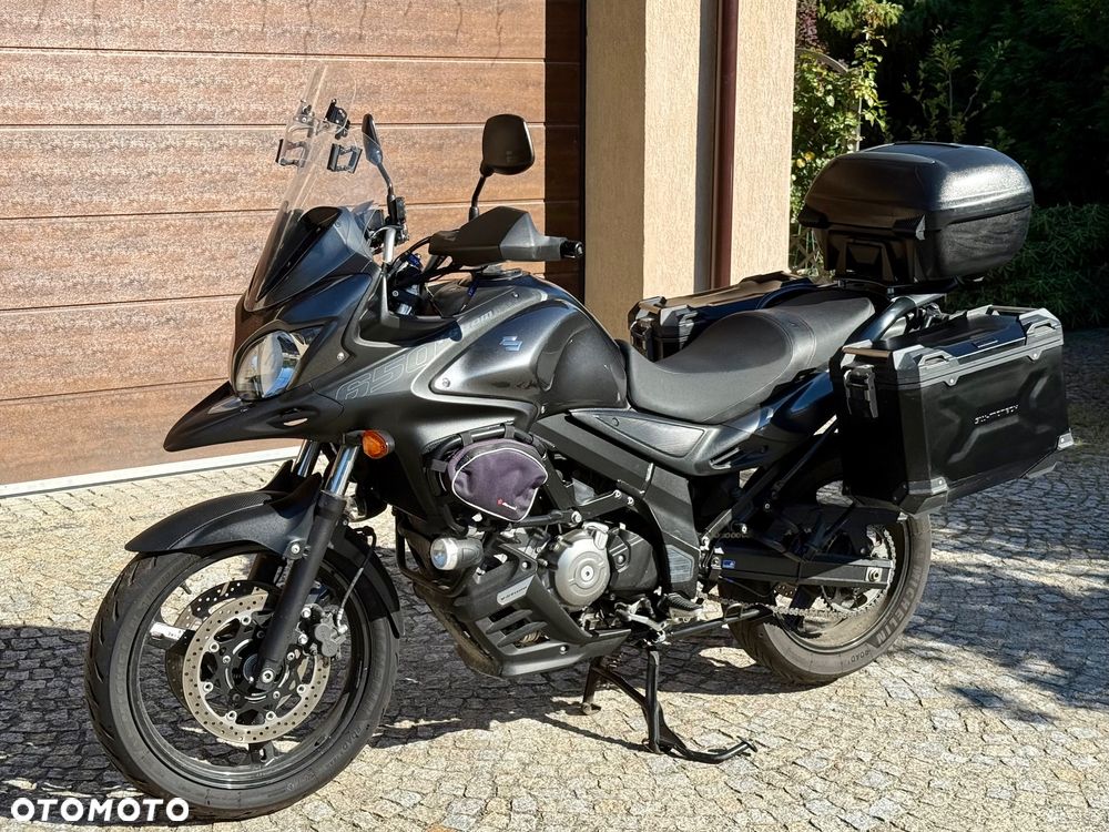 Suzuki V-STROM - 1