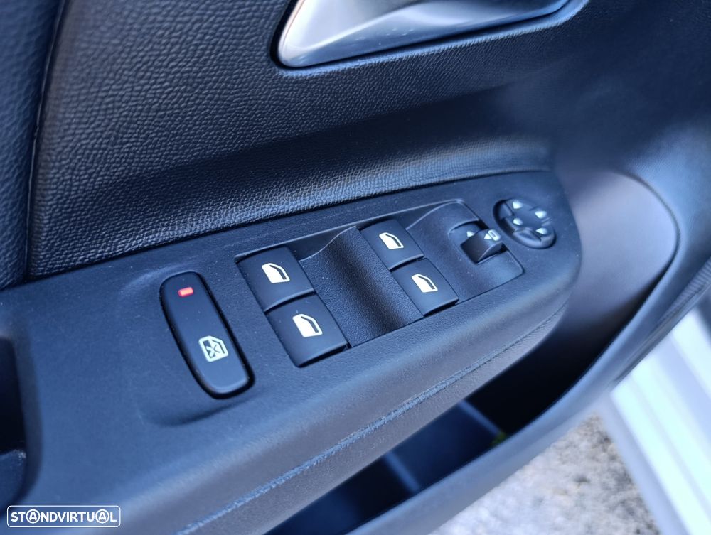 Opel Corsa 1.2 T GS Aut. - 13