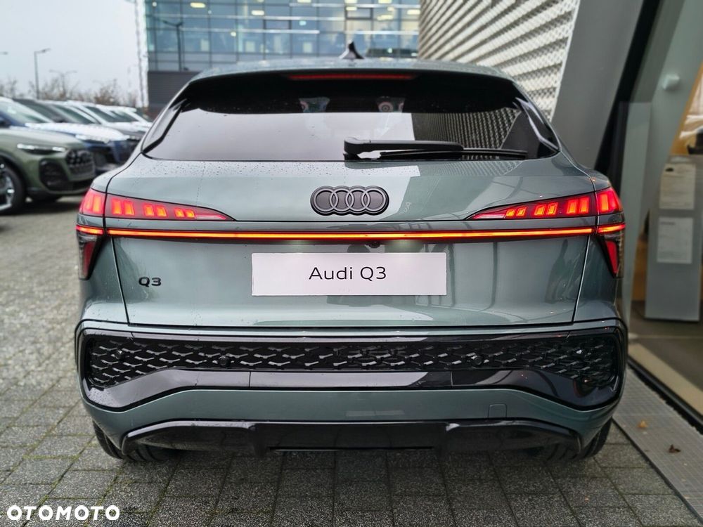 Audi Q3 Sportback - 4