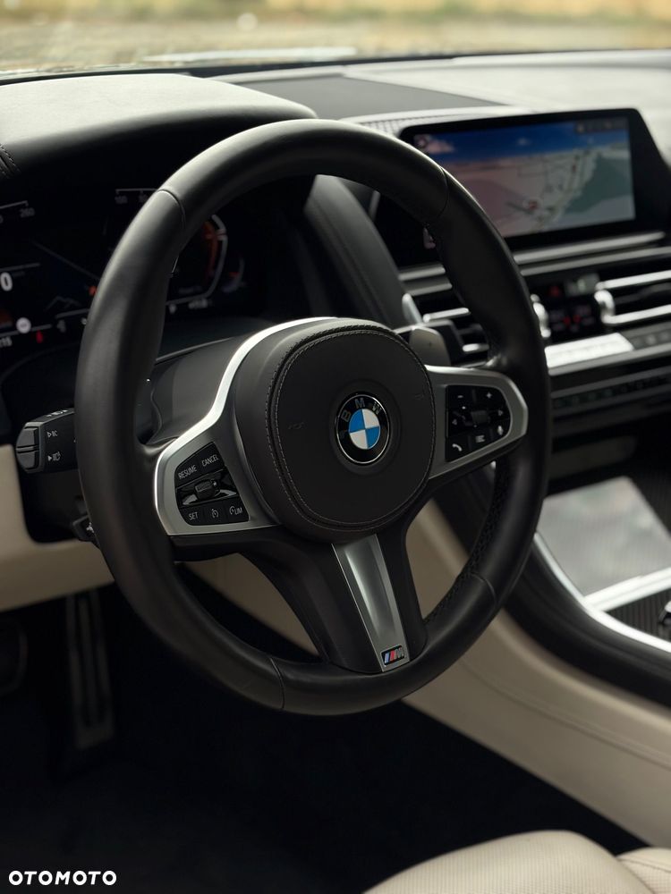 BMW Seria 8 840d xDrive mHEV - 23