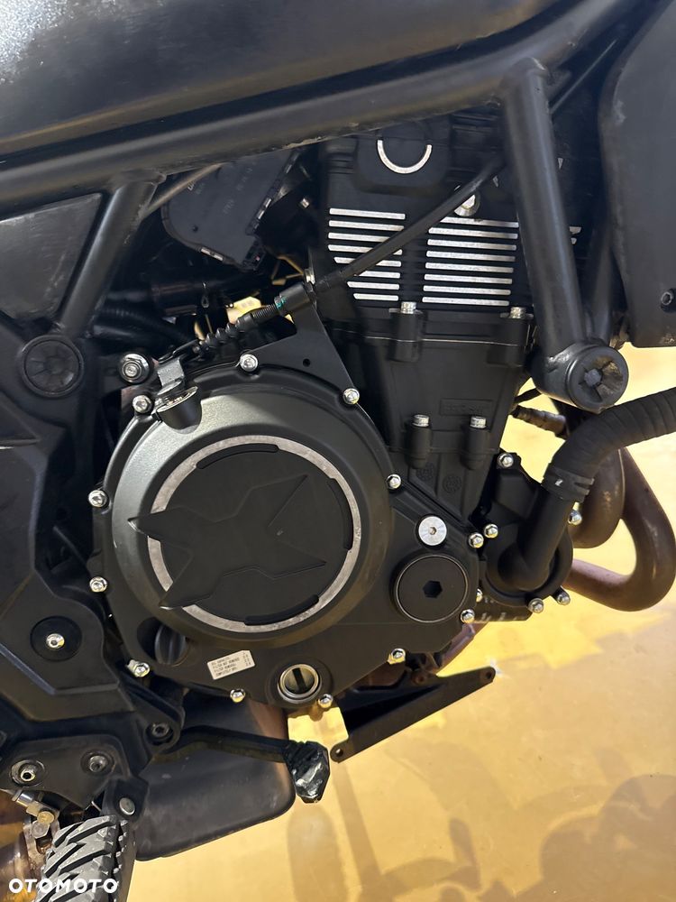 CFMoto CL-X - 4