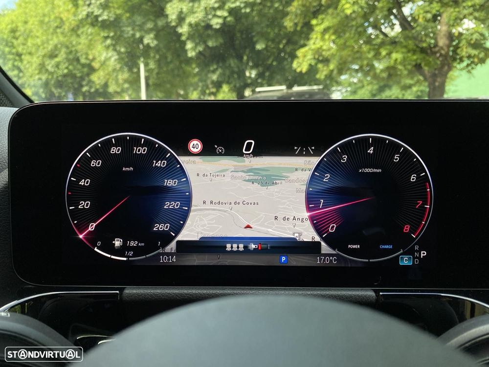 Mercedes-Benz GLA 200 AMG Line - 12