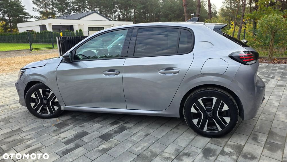 Peugeot 208 1.2 PureTech Allure S&S - 12