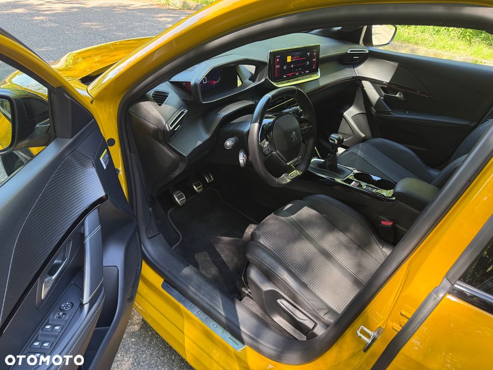 Peugeot 208 PureTech 100 GT Pack - 9