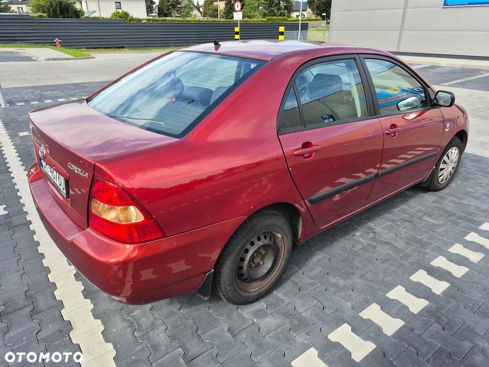 Toyota Corolla - 10