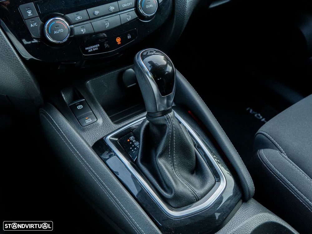 Nissan Qashqai 1.5 dCi DCT N-CONNECTA - 40