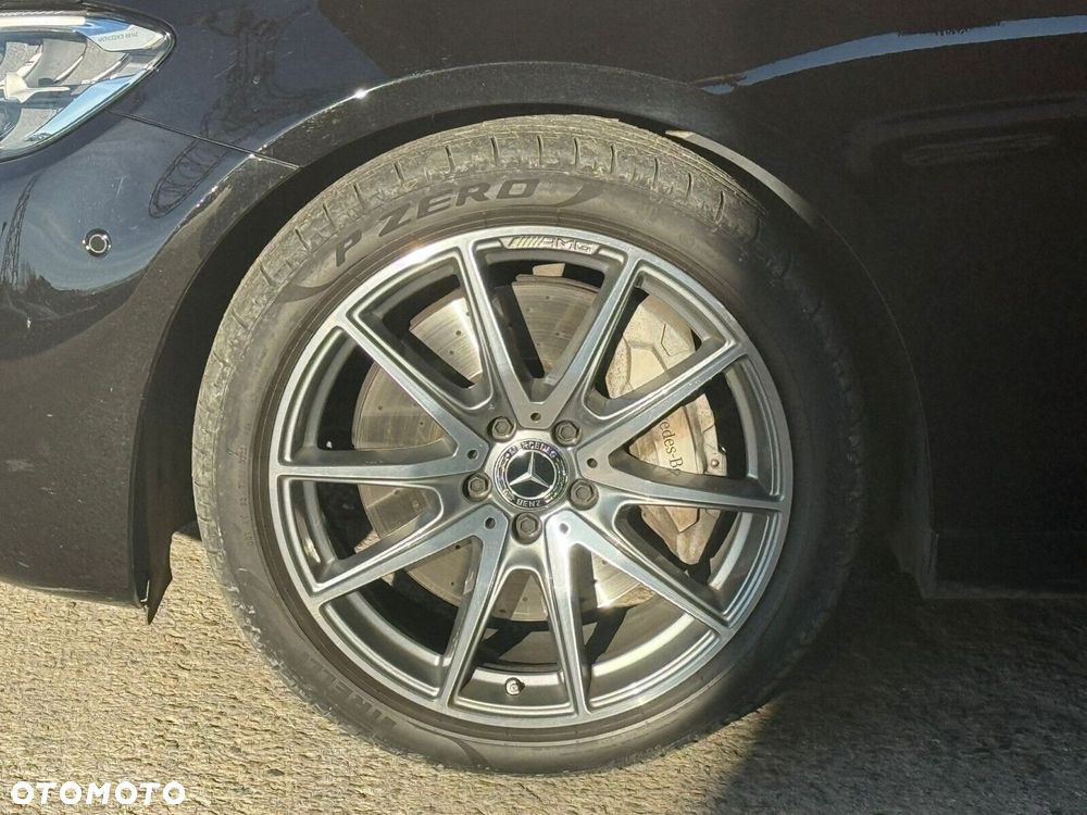 Mercedes-Benz Klasa E - 9